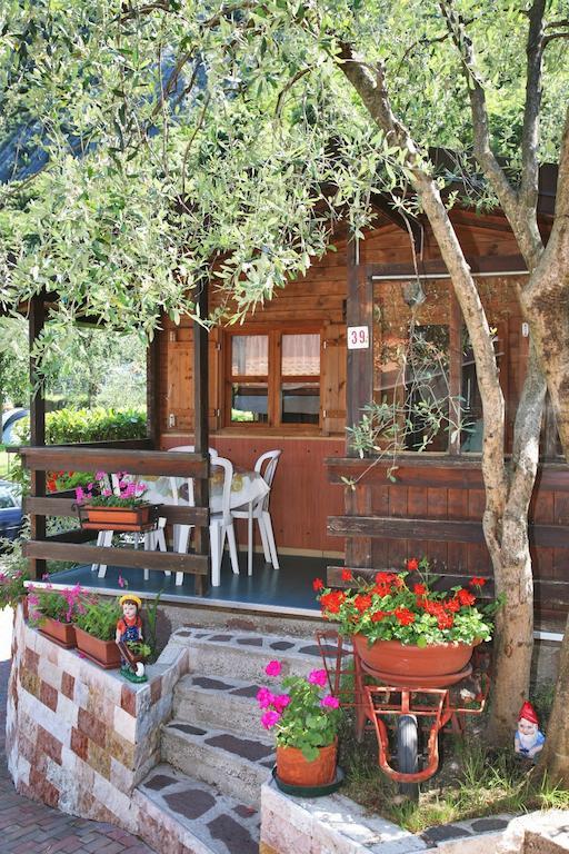 Camping Alpino - Nature Village Malcesine Habitación foto